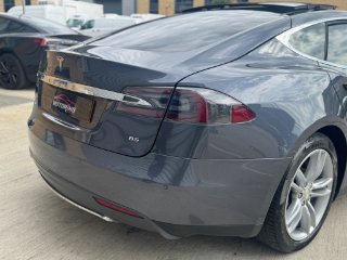 /photos/12412/a74d35f7-c4ba-4328-b7d4-dd9376d5b2ff_i320x240.jpg