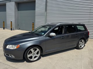 /photos/12412/f479d948-dd4a-4dc4-b25c-9a0ba115c9ca_i320x240.jpg